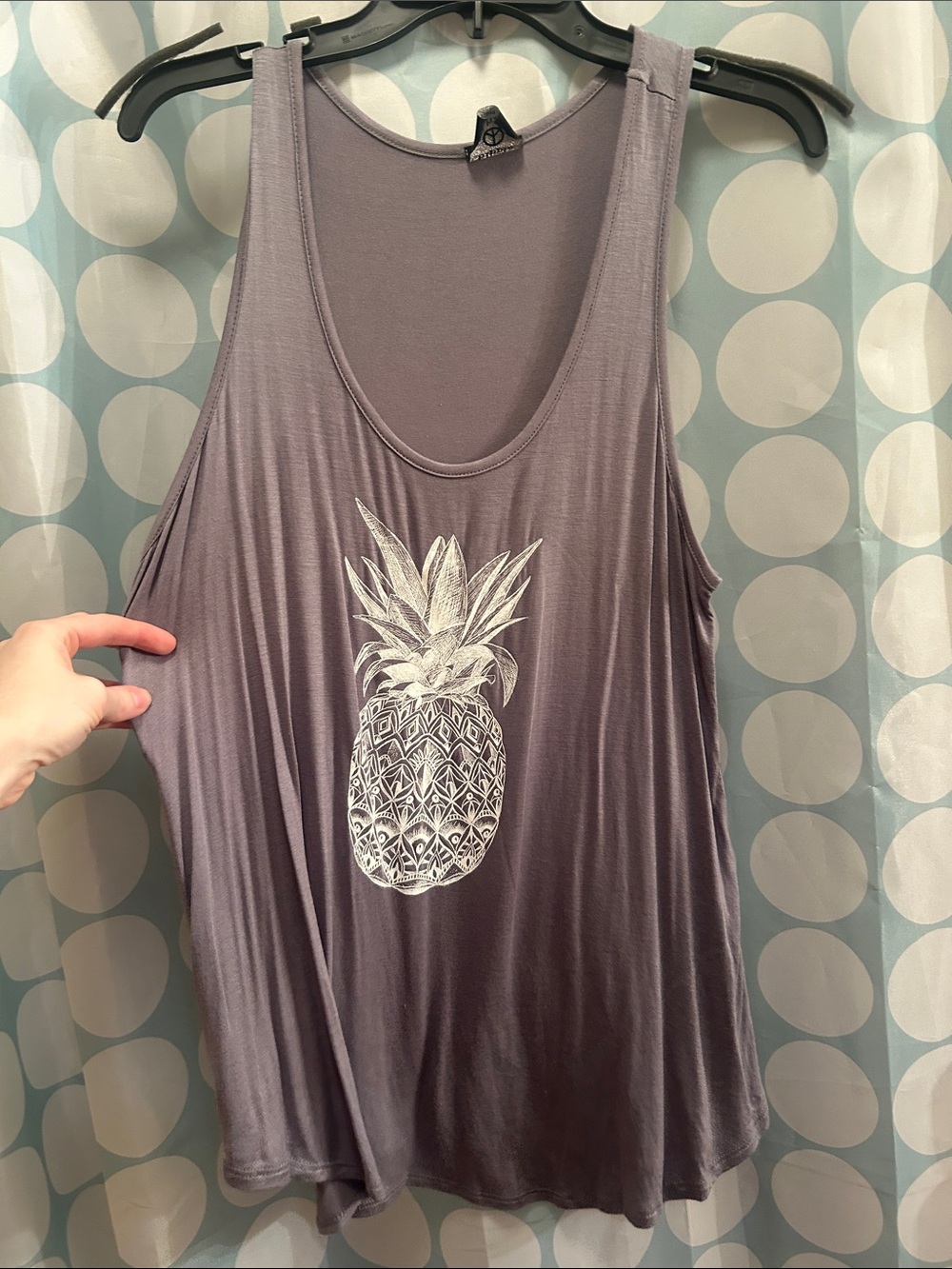 Relaxed Gray Pineapple Graphic Tank Top